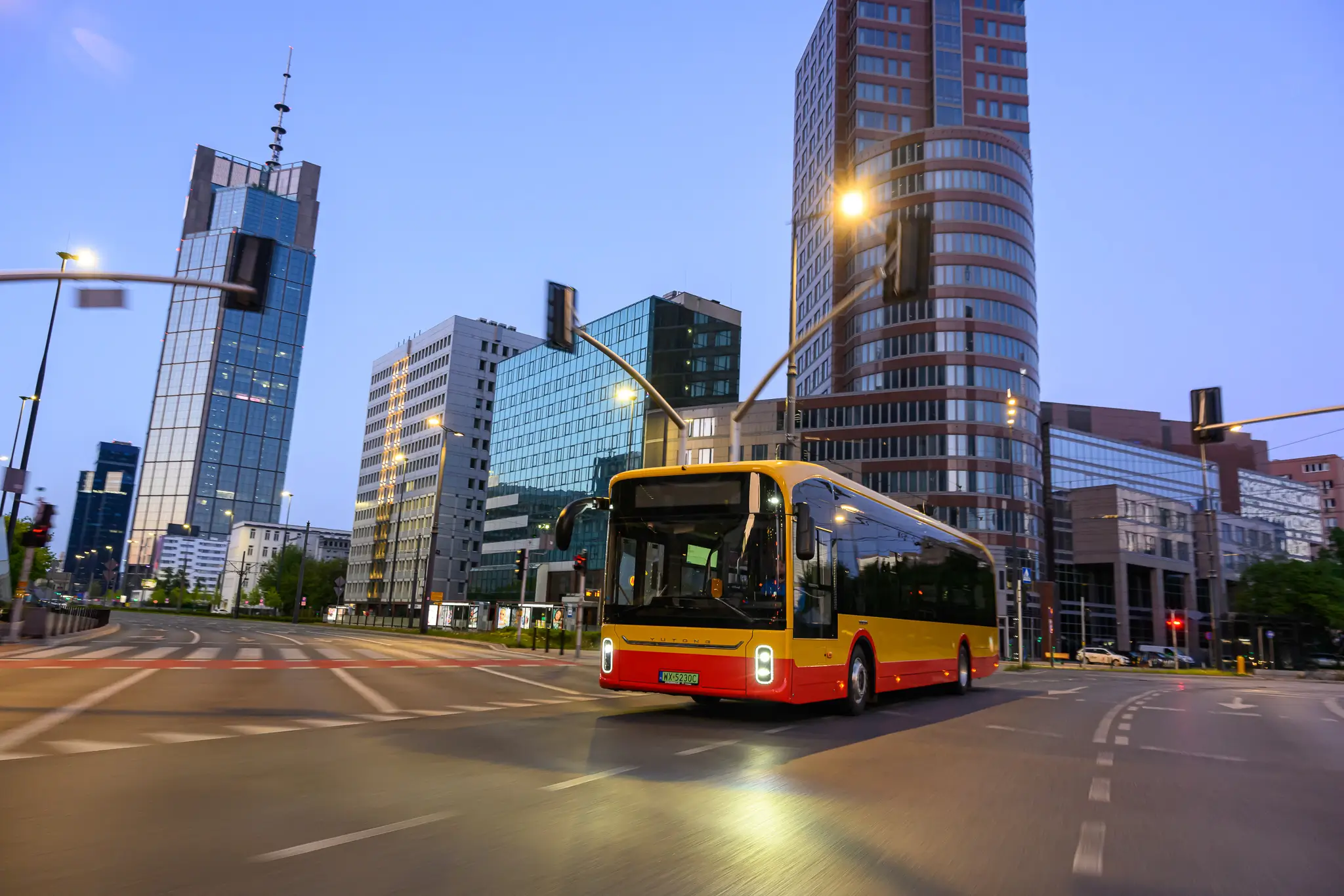 Autobusy elektryczne — rewolucja w transporcie miejskim